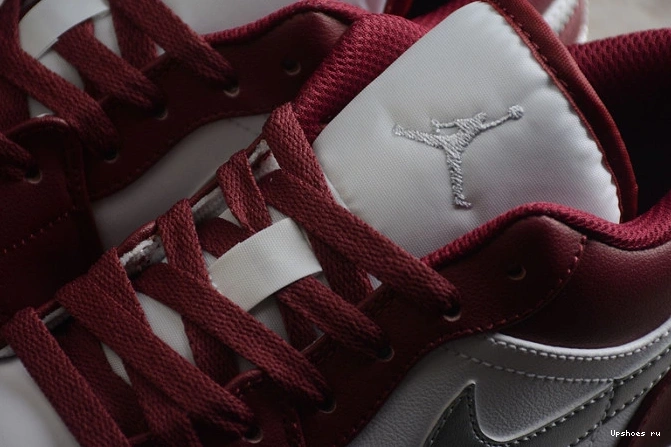 553558-615 Jordan White Low Bordeaux 1 0101